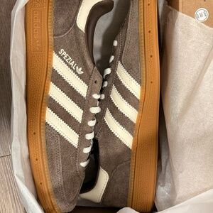 Adidas Spezial earth strata women's US 6